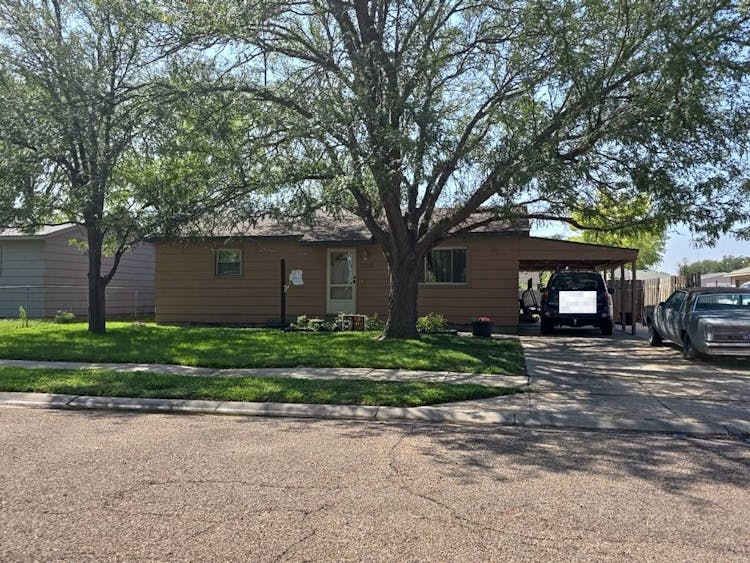 1710 Diane Street Garden City, KS 67846, Finney County