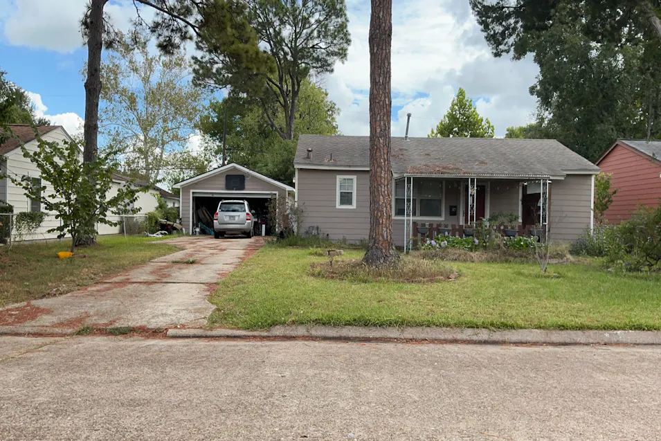 907 Boston St Deer Park, TX 77536, Harris County