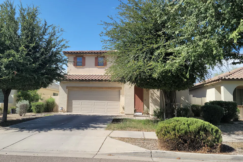 2520 W Alta Vista Rd Phoenix, AZ 85041, Maricopa County