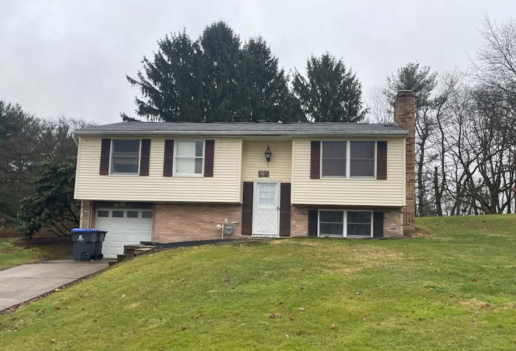 201 Cameron Drive Cranberry Township, PA 16066, Butler County