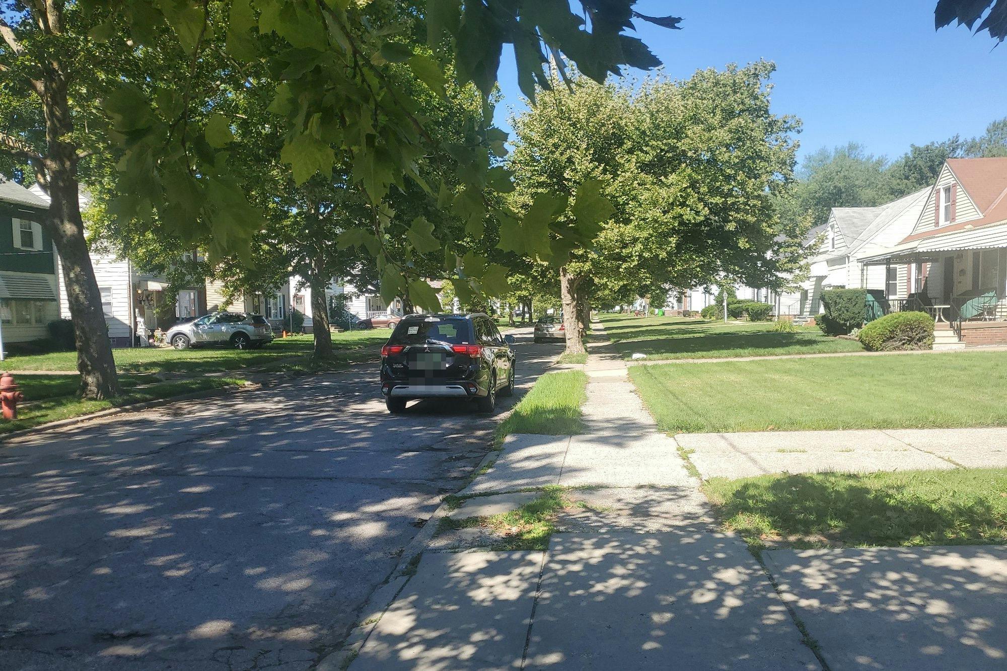 Ridgewood Ave, Warrensville Heights, OH 44122
