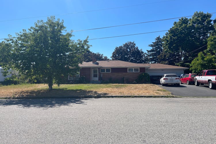 321 N Best Rd Spokane Valley, WA 99216, Spokane County