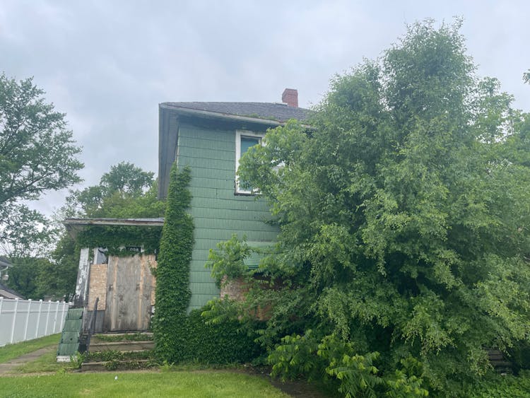 1008 N Bloomington St Streator, IL 61364, La Salle County