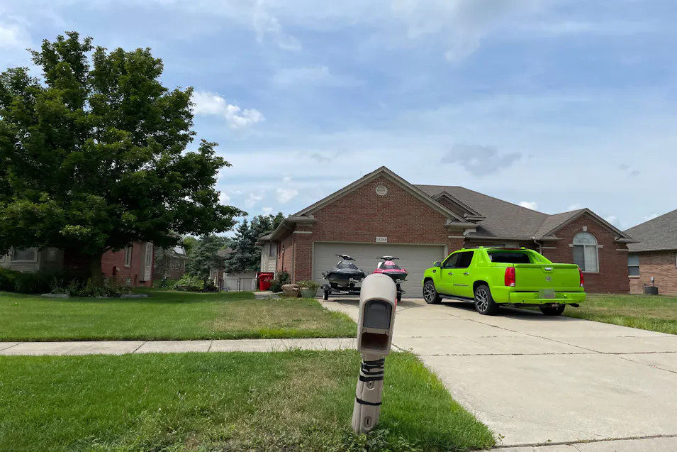53349 Zachary Dr Chesterfield, MI 48047, Macomb County