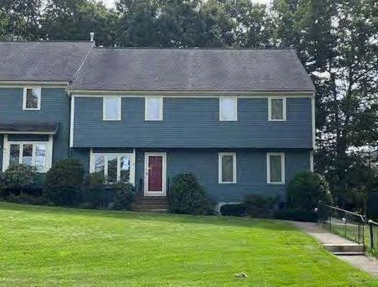 24 Deer Path Unit 5 Maynard, MA 01754, Middlesex County