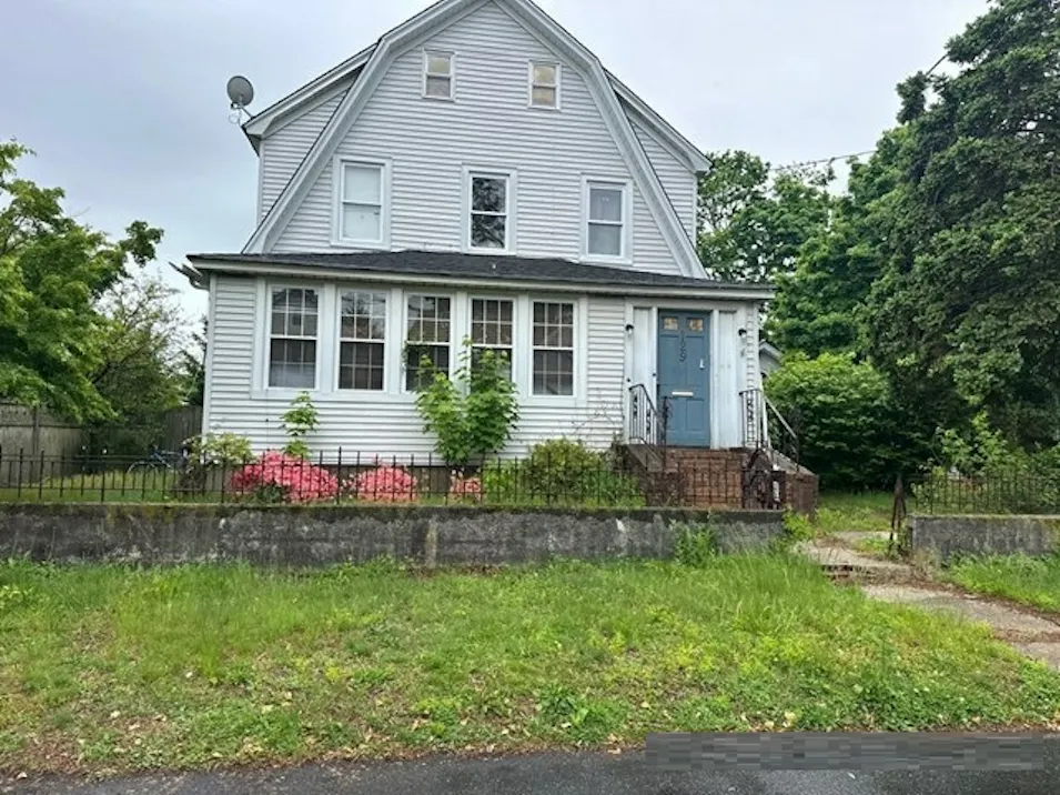 129 N 7th St Lindenhurst, NY 11757, Suffolk County
