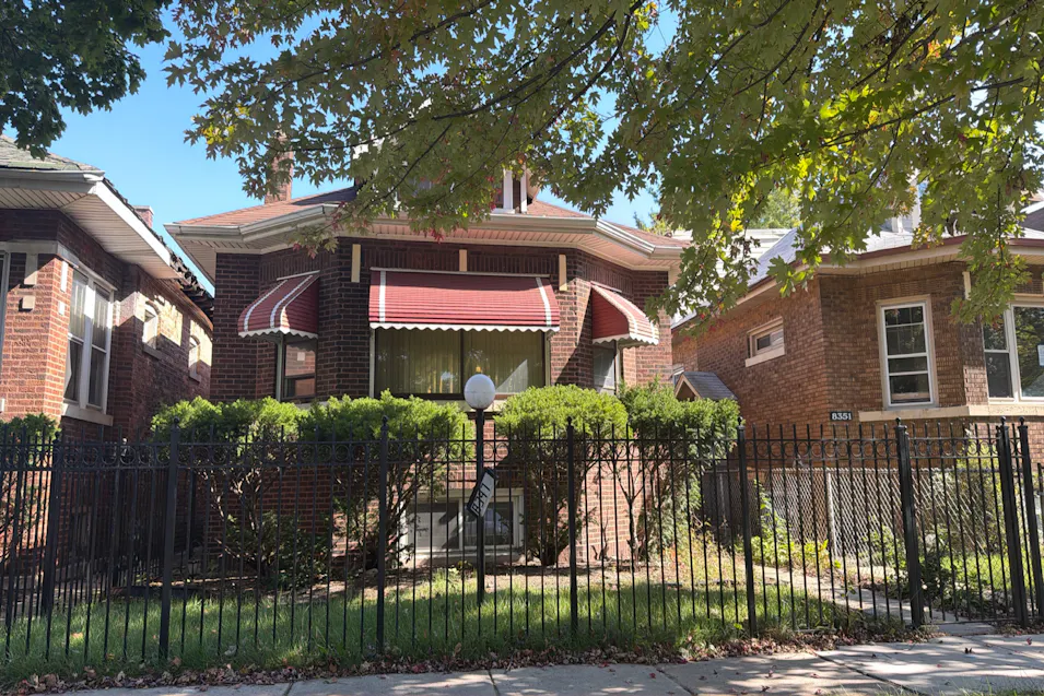 8347s Paxton Ave Chicago, IL 60617, Cook County