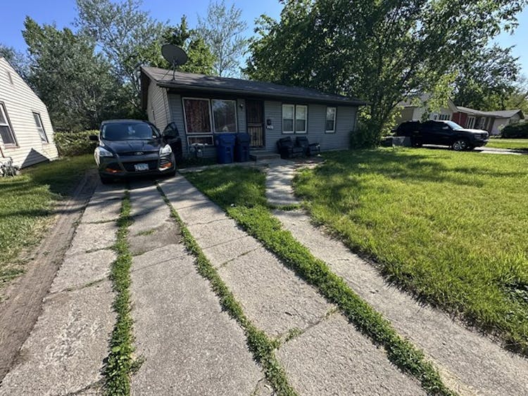 1420 E 15th St Ford Heights, IL 60411, Cook County