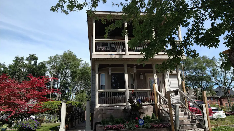 2200 Pennsylvania Detroit, MI 48214, Wayne County
