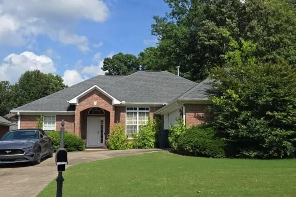 205 Somerled Ct Florence, AL 35633, Lauderdale County