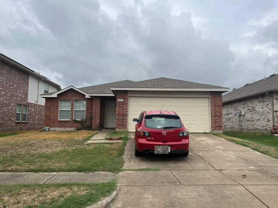 2905 Paddock Way Denton, TX 76210, Denton County