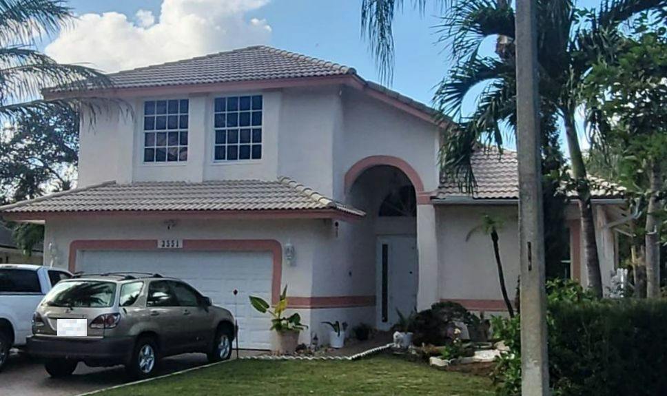 109th Ter, Sunrise, FL 33351