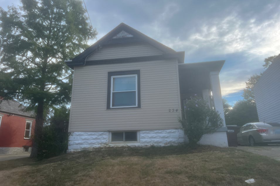 234 Evergreen Avenue Southgate, KY 41071, Campbell County