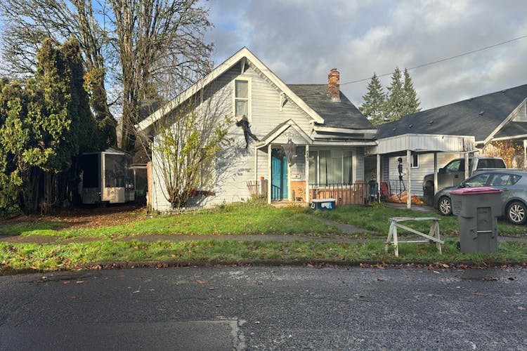 419 SE Sheridan Rd Sheridan, OR 97378, Yamhill County