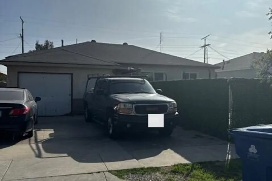 10844 Lull St Sun Valley, CA 91352, Los Angeles County