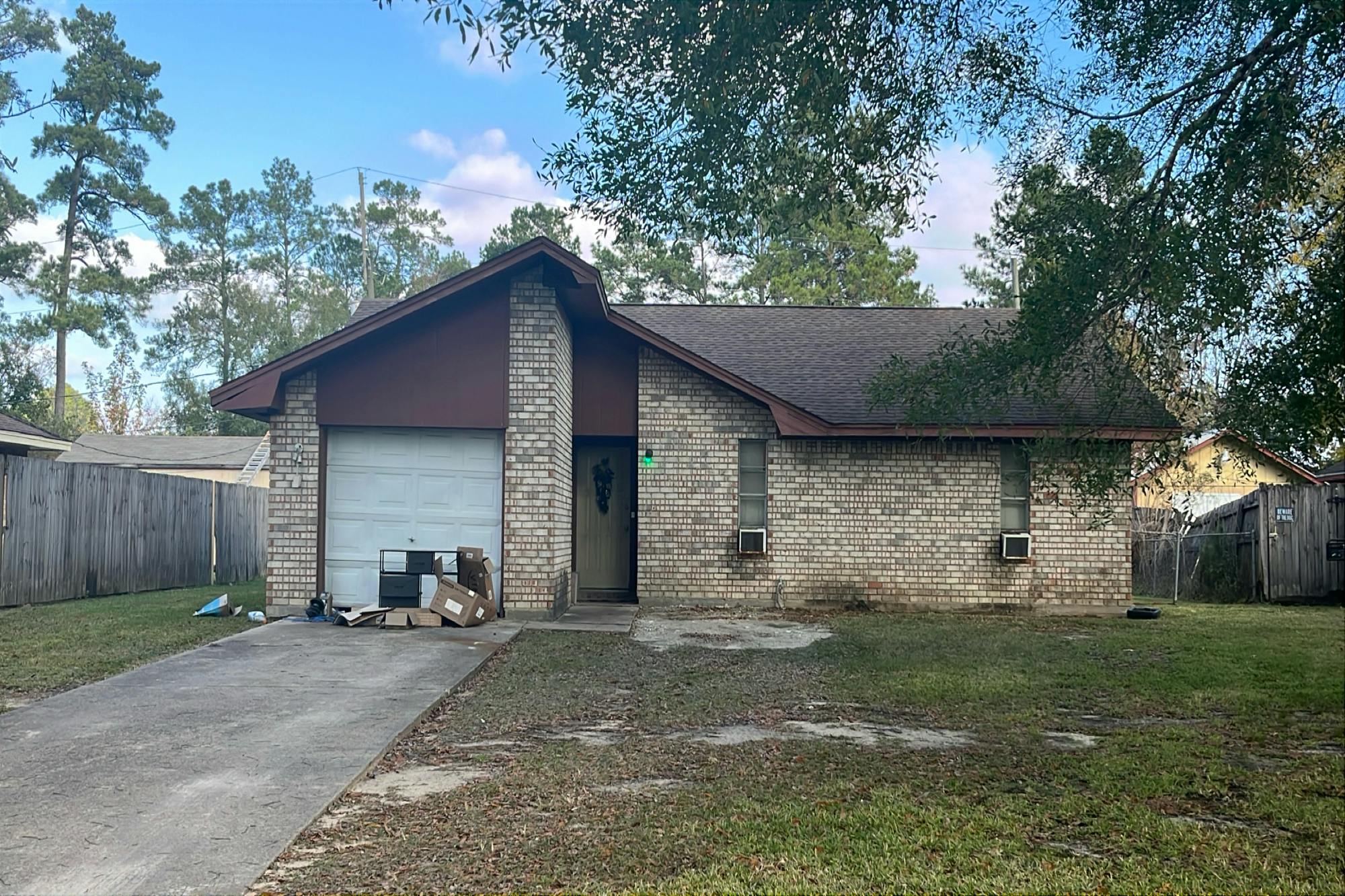 Timberwood St, Vidor, TX 77662