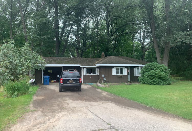 1045 E Second St Pentwater, MI 49449, Oceana County