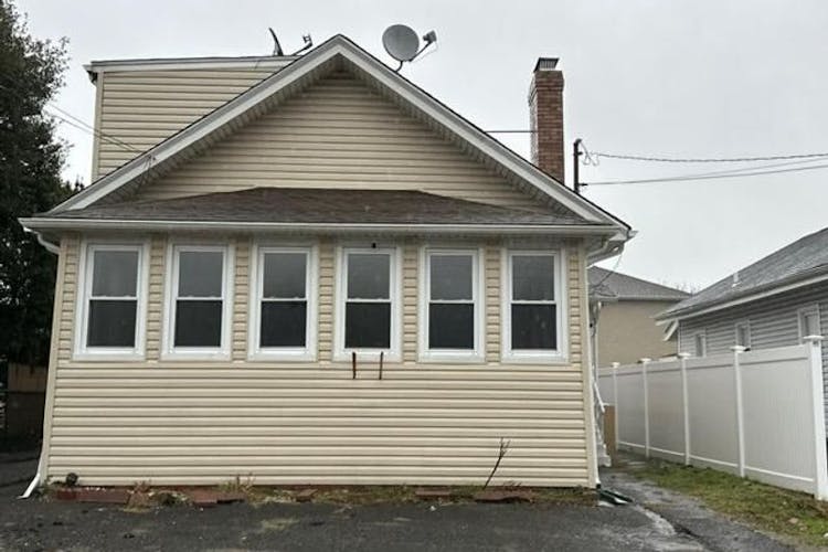 2753 Central Avenue Baldwin, NY 11510, Nassau County