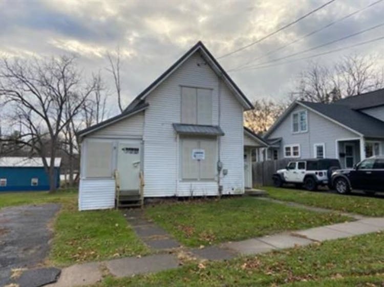 377 Main Street Phoenix, NY 13135, Oswego County