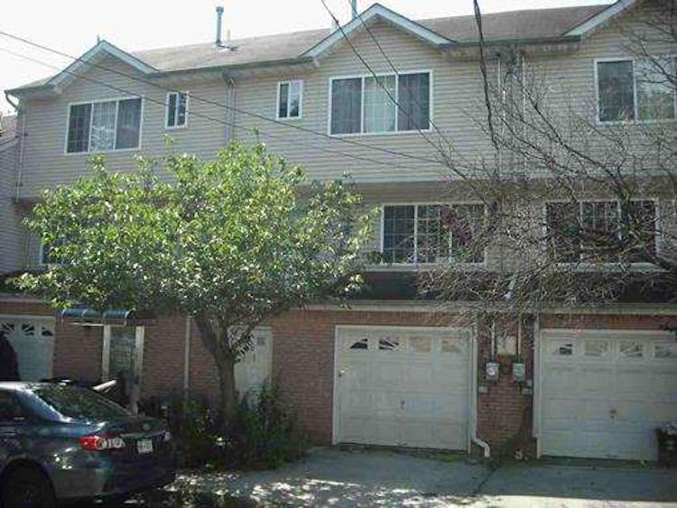 12 Tompkins Place Staten Island, NY 10305, Richmond County