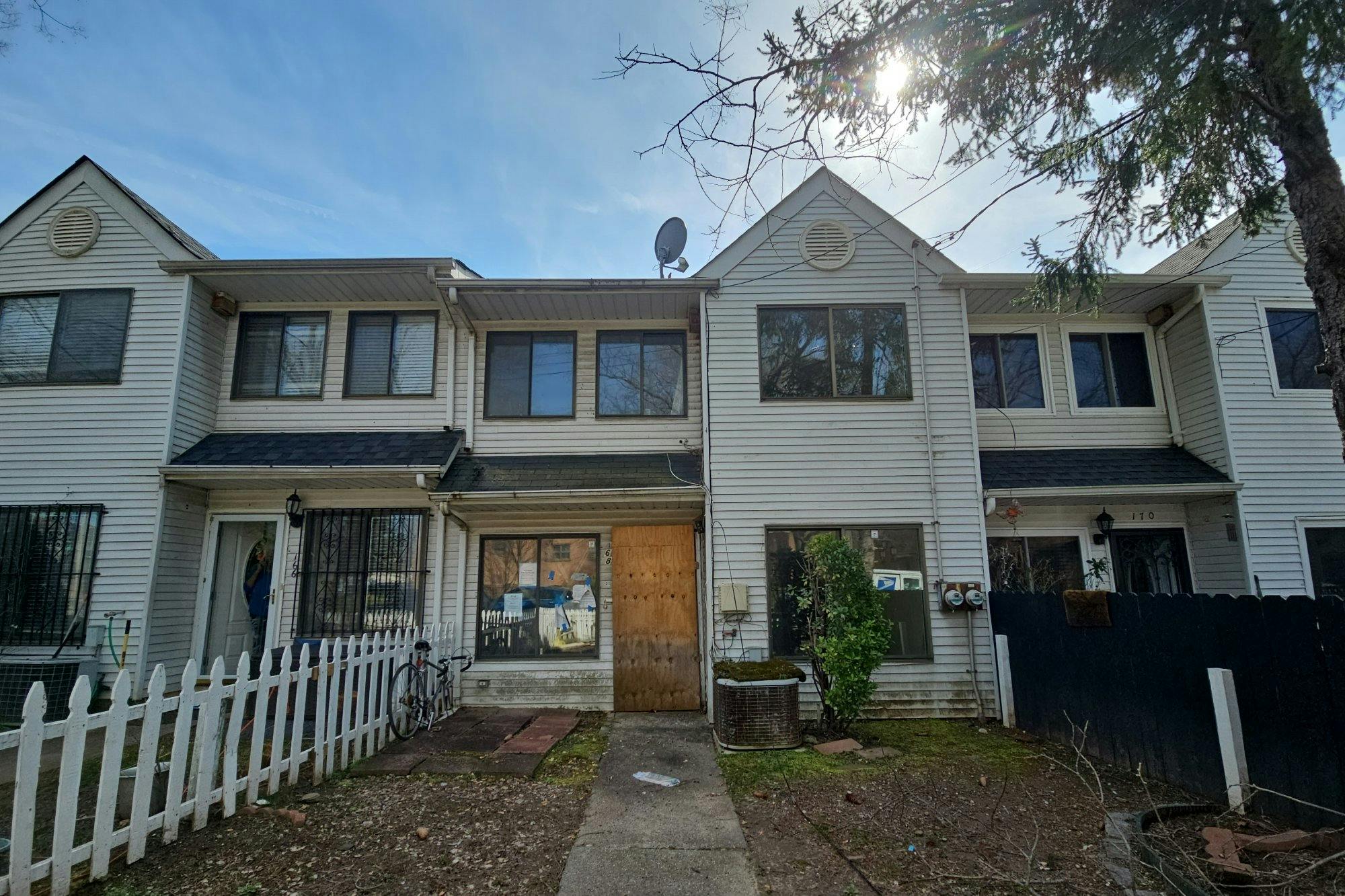 Continental Pl, Staten Island, NY 10303 #1