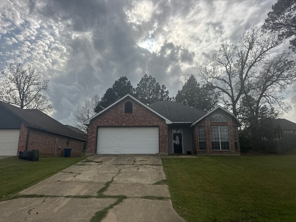 3614 Lakeside Drive Shreveport, LA 71119, Caddo County