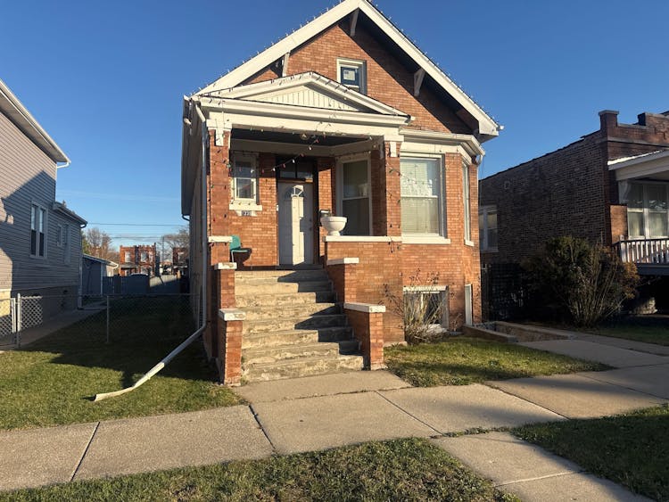 1235 S 57th Ave Cicero, IL 60804, Cook County