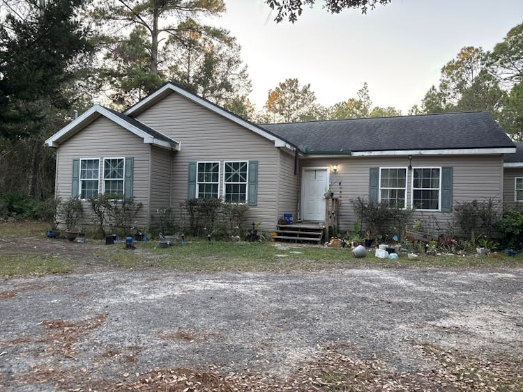 19 N Cocoa Avenue Middleburg, FL 32068, Clay County