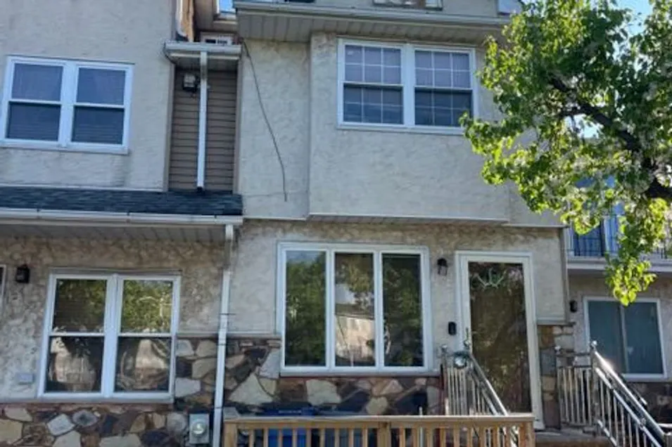 129 Skyline Drive Staten Island, NY 10304, Richmond County