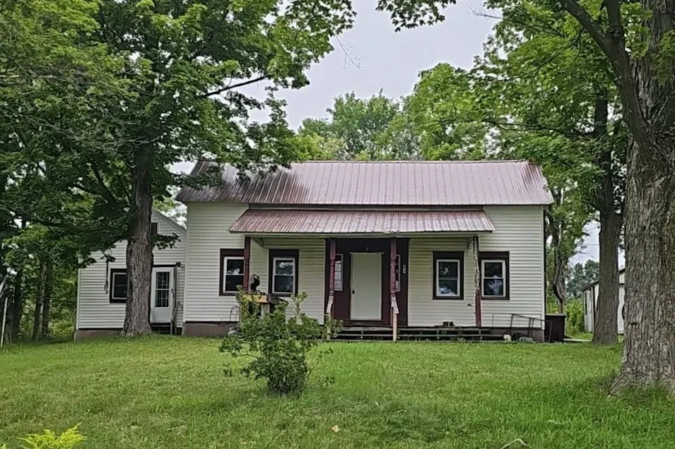 277 Nortonville Road Valley Falls, NY 12185, Rensselaer County