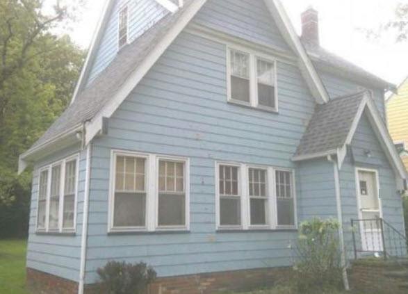 Monticello Blvd, Cleveland, OH 44121