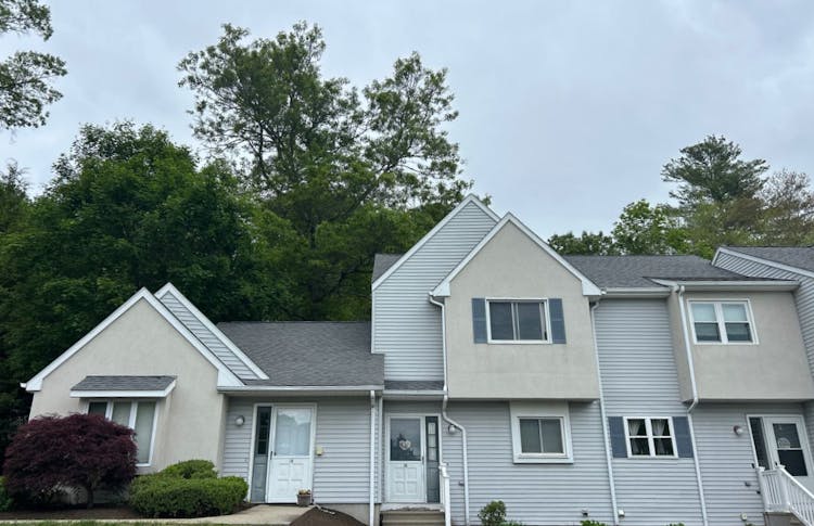 20 Knollwoods Ln Putnam, CT 06260, Windham County