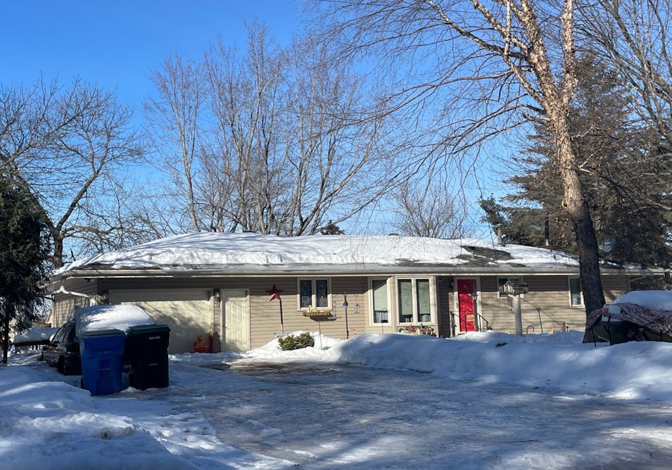 33598 Jefferson St NE Cambridge, MN 55008-7780, Isanti County