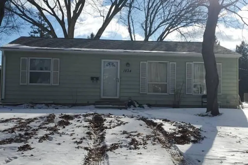 1834 38th St NW Rochester, MN 55901, Olmsted County