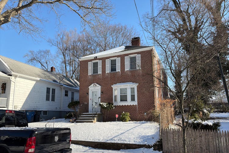 77 Porter Street Aka 77-79 Porter Street New Haven, CT 06519, New Haven County