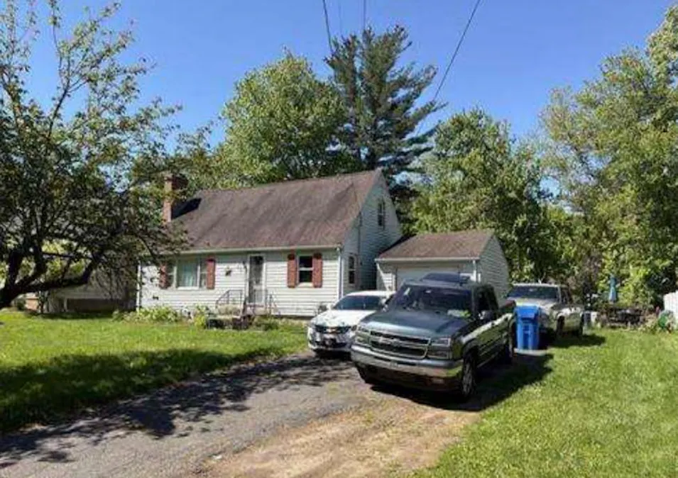 37 Rich Lane Bristol, CT 06010, Litchfield County