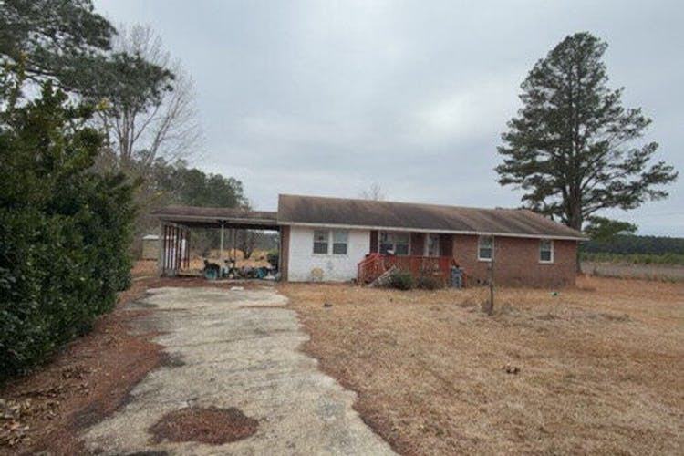 3621 Zion Rd Mullins, SC 29574, Marion County