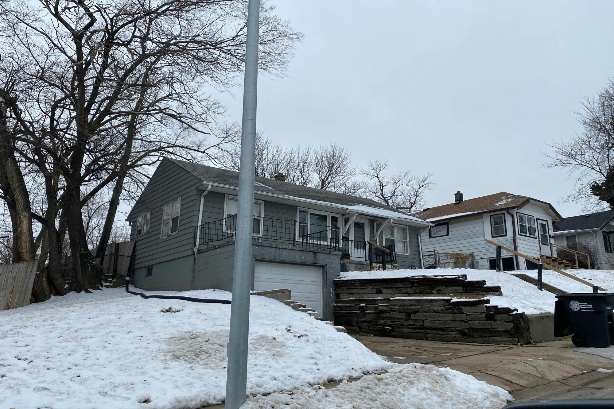Grover St, Omaha, NE 68105