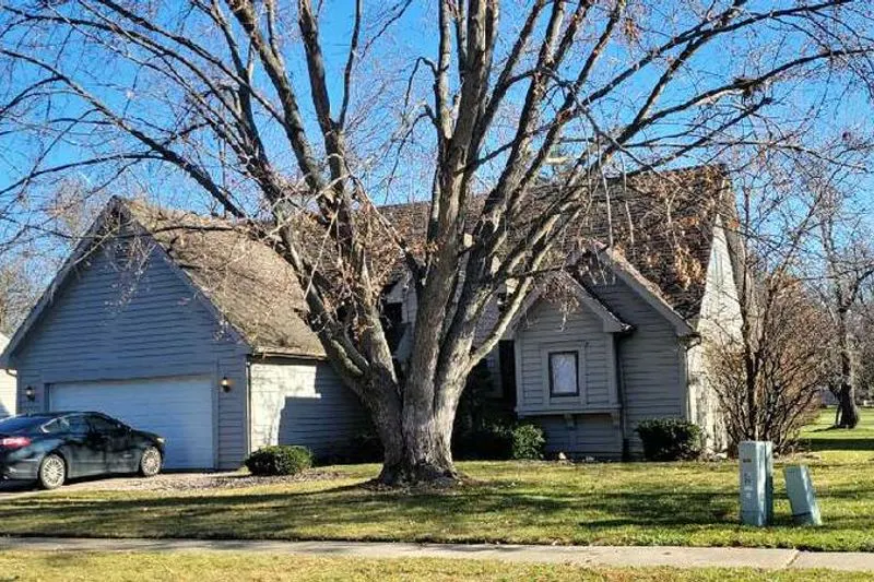 Amanda Ct, Crete, IL 60417 #1