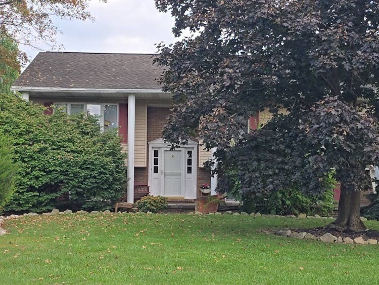 405 Leedy Road Spring Grove, PA 17362, York County