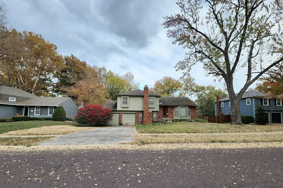 9609 Benson St. Overland Park, KS 66212, Johnson County