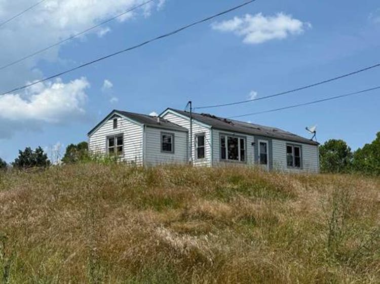 179 Hickory St Lower Salem, OH 45745, Washington County