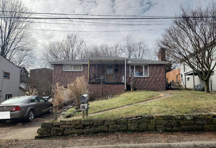 1735 Rebecca St New Kensington, PA 15068, Westmoreland County