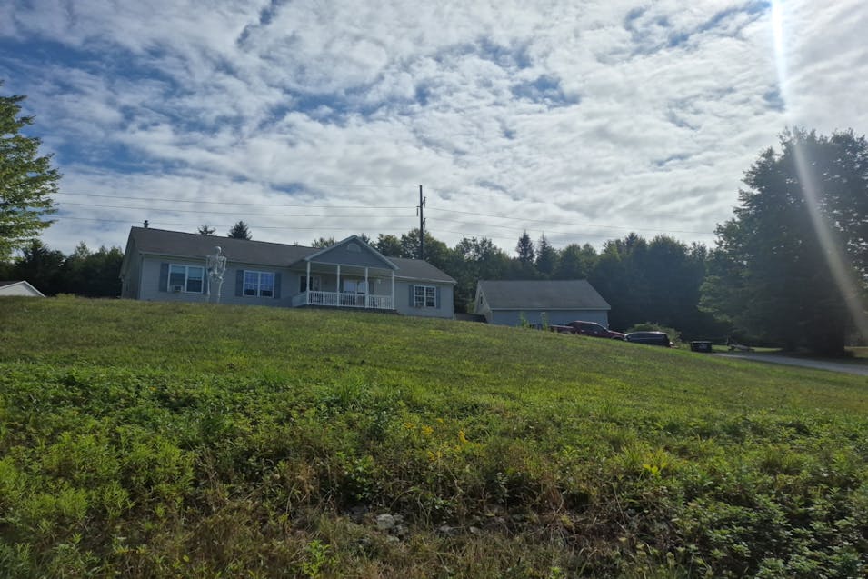 74 Porter Drive Clifford Twp, PA 18421, Susquehanna County