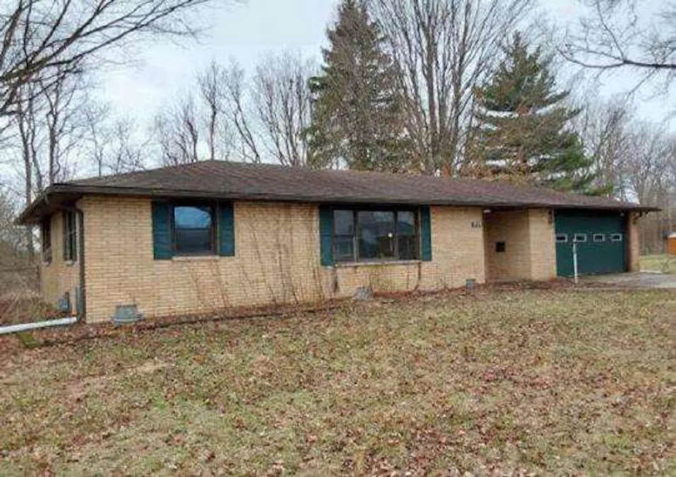 3517 River Park Dr Anderson, IN 46012, Madison County