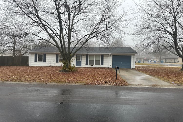 411 Eagles Way Troy, IL 62294, Madison County