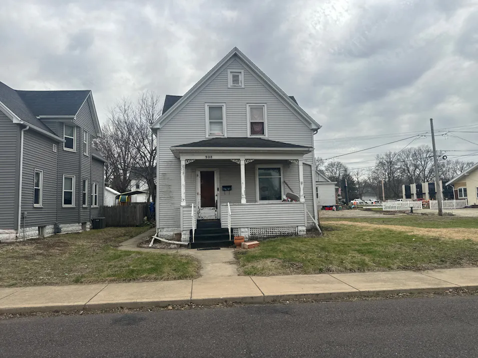 908 Highland Ave Pekin, IL 61554, Tazewell County
