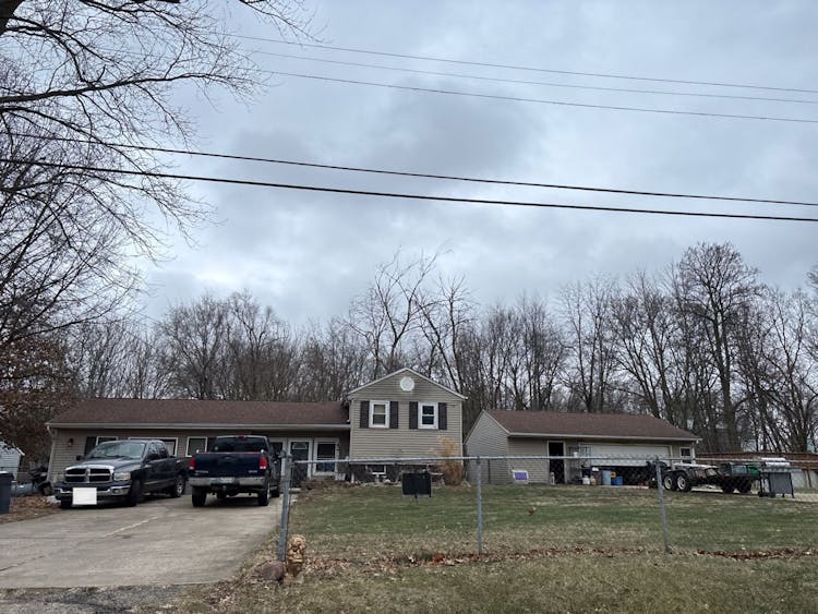 120 Kohl Street Creve Coeur, IL 61610, Tazewell County