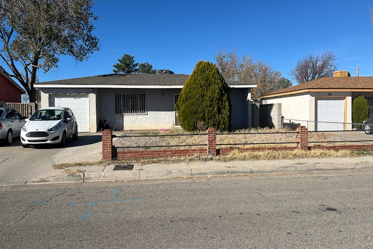 517 Martha St NE Albuquerque, NM 87123, Bernalillo County