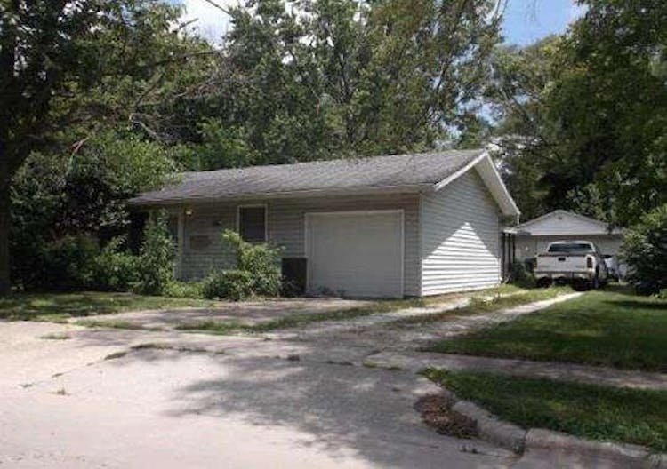 112 S Glover Ave Urbana, IL 61802, Champaign County